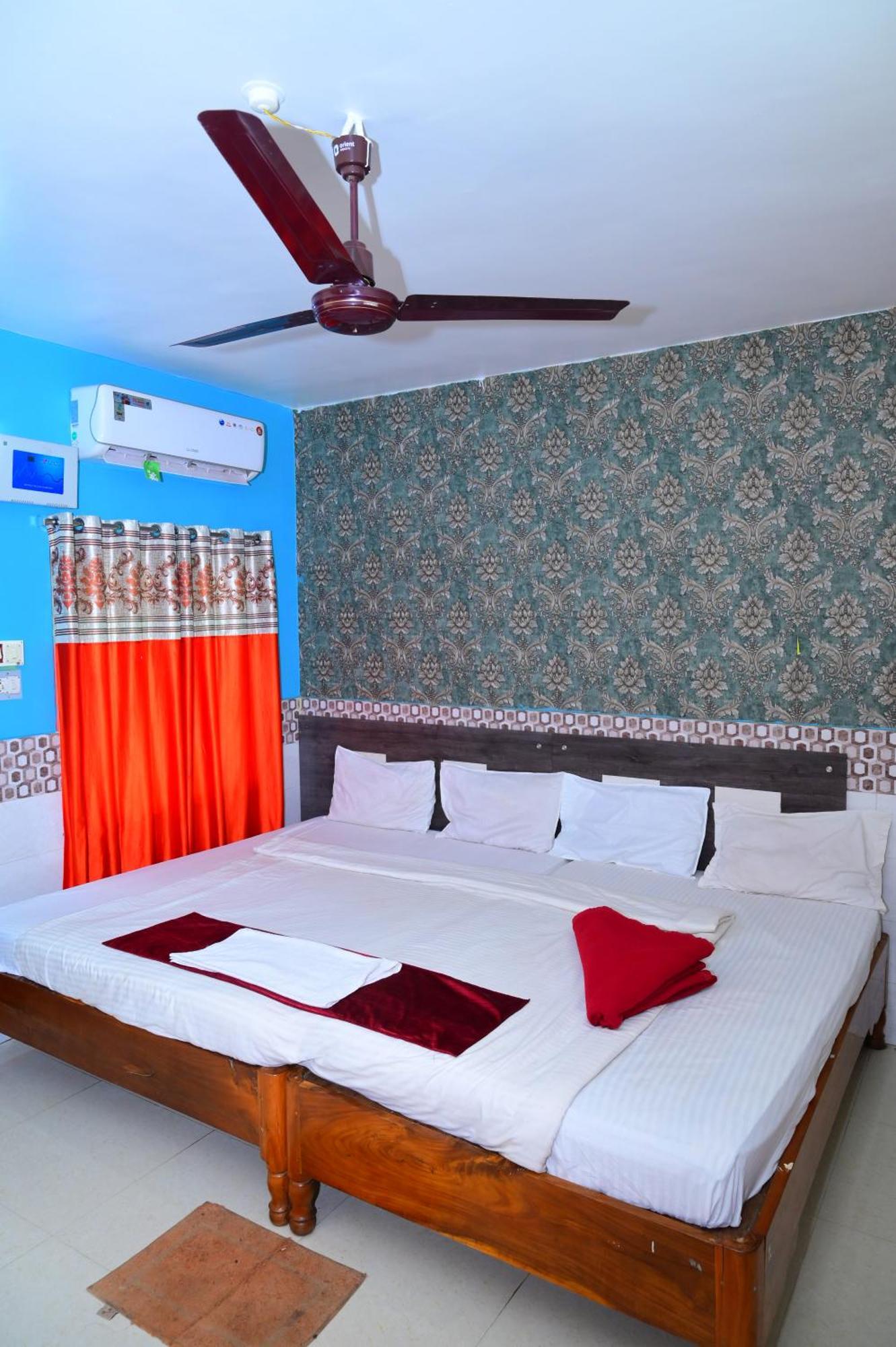 Mor Hotel Beach Heaven-স্বর্গদ্বার গোল্ডেন বিচ এবং মন্দিরের কাছে হোটেল বিচ হেভেন- Near Golden Beach & Temple Best Selling & Best Choice Of Travellers Puri Bagian luar foto